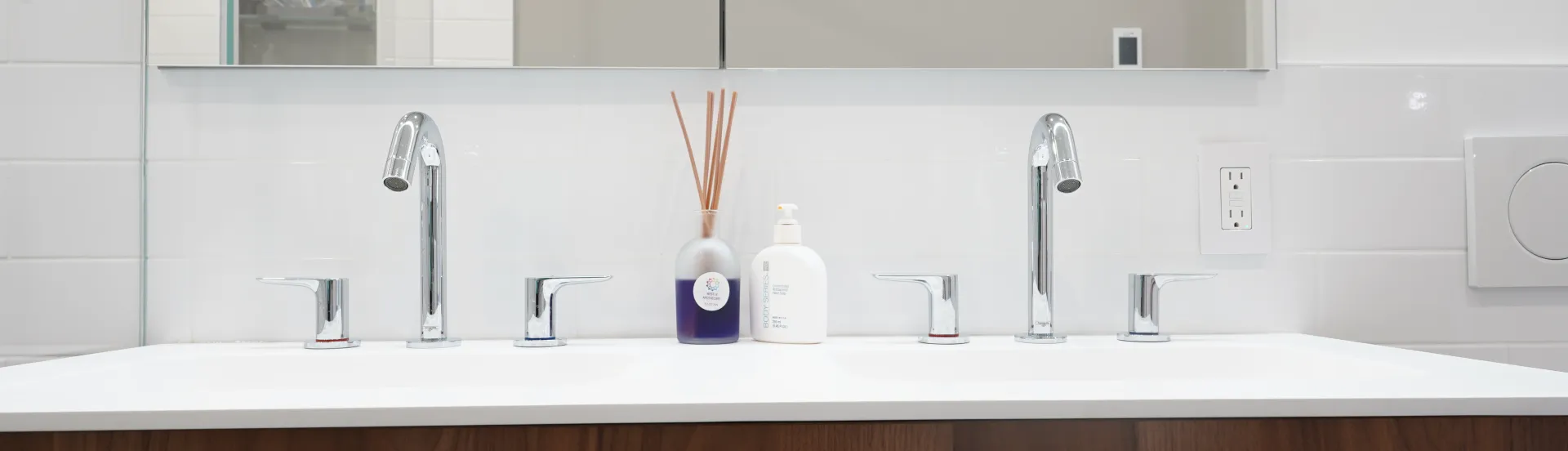 residential remodeling contractors, construction and home improvement, residential home renovation contractors Bathroom Upgrades - Luxury & Functionality for Your NYC Home